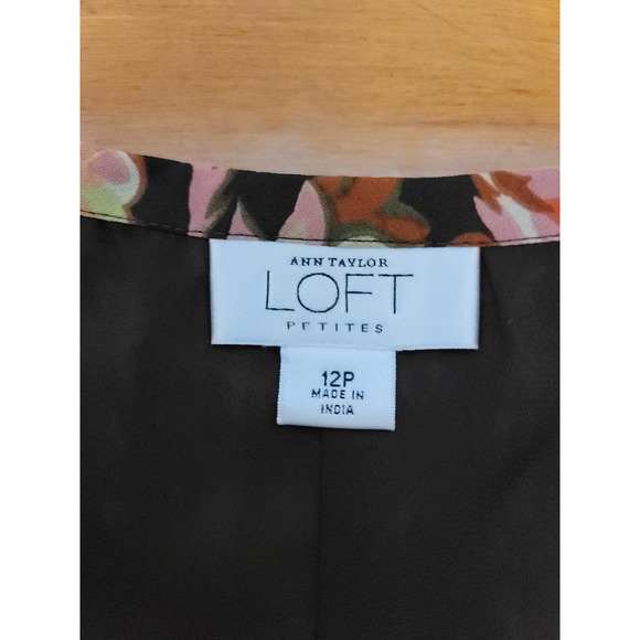 Ann Taylor Loft Floral Flounce skirt Women 12P - Picture 7 of 8